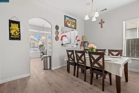 Dining - 2408 Amber Elm, Modesto, CA 95355 photo 1 of 1