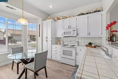 Kitchen - 2408 Amber Elm, Modesto, CA 95355 photo 1 of 4