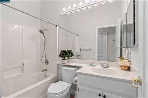 Bath - 2408 Amber Elm, Modesto, CA 95355 photo 3 of 4
