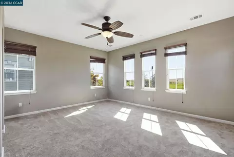 Bedroom - 1026 Flagship Dr, Vallejo, CA 94592 photo 9 of 9