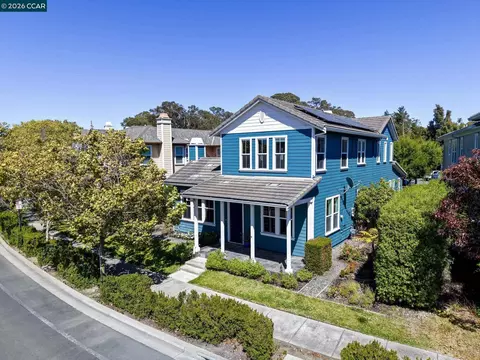 Exterior - 1026 Flagship Dr, Vallejo, CA 94592 photo 10 of 13