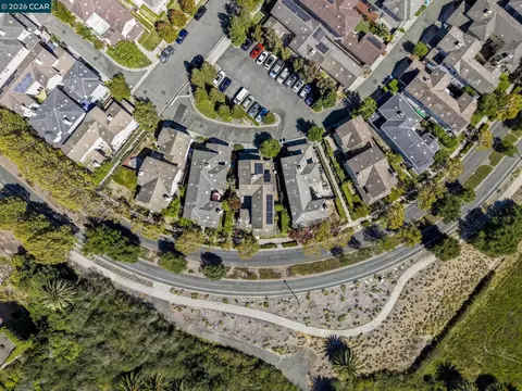 View/Area - 1026 Flagship Dr, Vallejo, CA 94592 photo 10 of 14