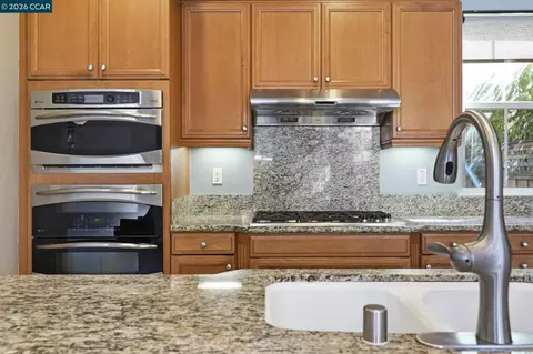 Kitchen - 1026 Flagship Dr, Vallejo, CA 94592 photo 4 of 4