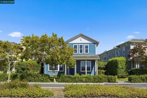 Exterior - 1026 Flagship Dr, Vallejo, CA 94592 photo 4 of 13