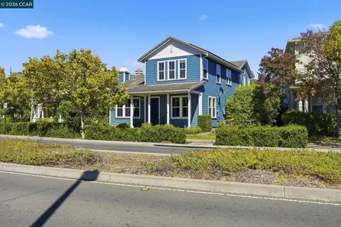 Exterior - 1026 Flagship Dr, Vallejo, CA 94592 photo 3 of 13