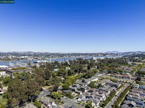 View/Area - 1026 Flagship Dr, Vallejo, CA 94592 photo 12 of 14