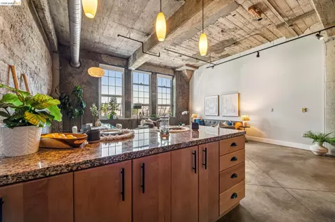 Kitchen - 201 4th St #302, Oakland, CA 94607 photo 4 of 8