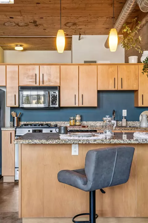 Kitchen - 201 4th St #302, Oakland, CA 94607 photo 6 of 8