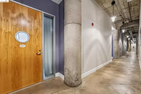 Entry Way - 201 4th St #302, Oakland, CA 94607 photo 1 of 8