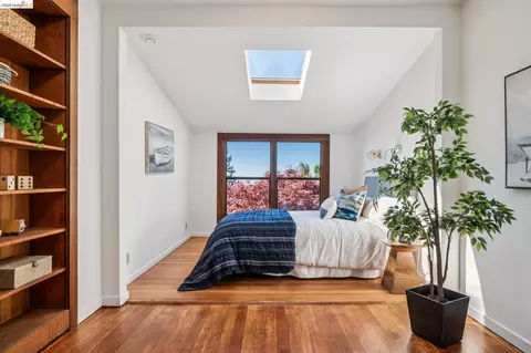 Bedroom - 813 San Diego Rd, Berkeley, CA 94707 photo 5 of 11