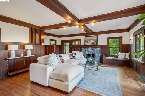 Living - 813 San Diego Rd, Berkeley, CA 94707 photo 4 of 4
