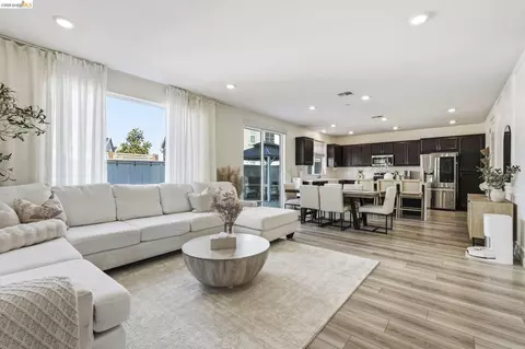 Other - 15929 Testarossa St, Lathrop, CA 95330 photo 3 of 13