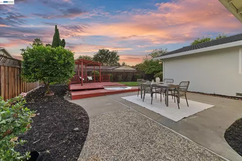 Exterior - 2764 Willowren Way, Pleasanton, CA 94566 photo 15 of 21