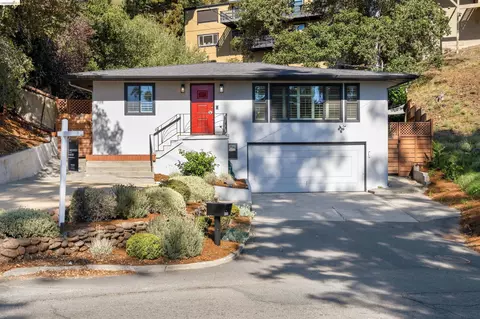 5696 Colton Blvd, Oakland, CA 94611