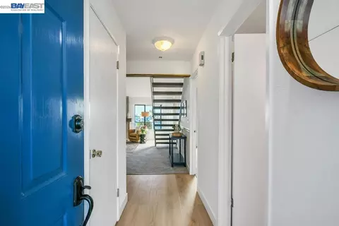 Entry Way - 5739 Cutter Loop, Discovery Bay, CA 94505 photo 1 of 3