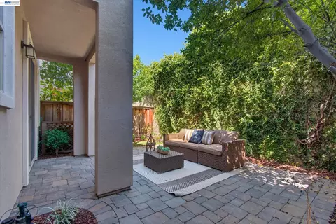 Exterior - 2928 Worthing Cmn, Livermore, CA 94550 photo 4 of 6