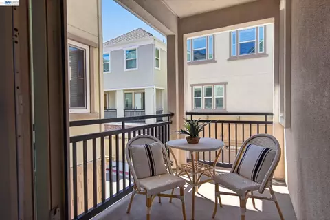 Exterior - 2928 Worthing Cmn, Livermore, CA 94550 photo 6 of 6