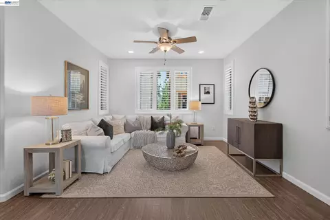 Living - 2928 Worthing Cmn, Livermore, CA 94550 photo 1 of 1