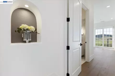 Entry Way - 12400 Morgan Territory Rd, Livermore, CA 94551 photo 2 of 5
