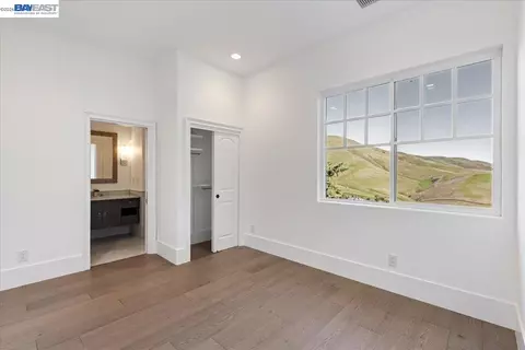 Bedroom - 12400 Morgan Territory Rd, Livermore, CA 94551 photo 2 of 5
