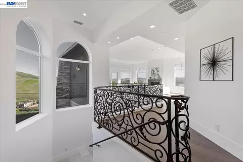 Entry Way - 12400 Morgan Territory Rd, Livermore, CA 94551 photo 3 of 5