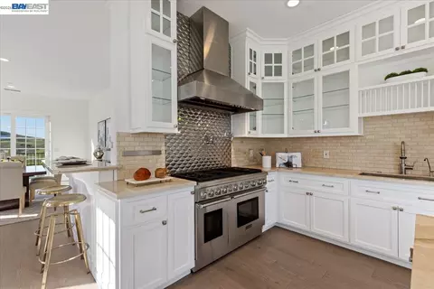 Kitchen - 12400 Morgan Territory Rd, Livermore, CA 94551 photo 3 of 4