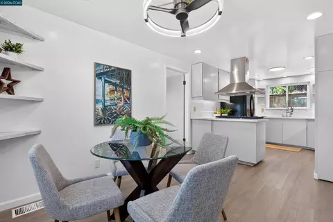 Dining - 748 3rd Ave, Pinole, CA 94564 photo 3 of 3