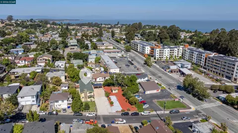 View/Area - 748 3rd Ave, Pinole, CA 94564 photo 6 of 9