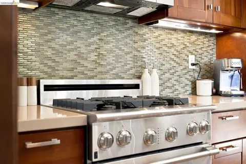 Kitchen - 1897 Ascot Dr, Moraga, CA 94556 photo 3 of 5