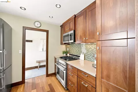 Kitchen - 1897 Ascot Dr, Moraga, CA 94556 photo 2 of 5