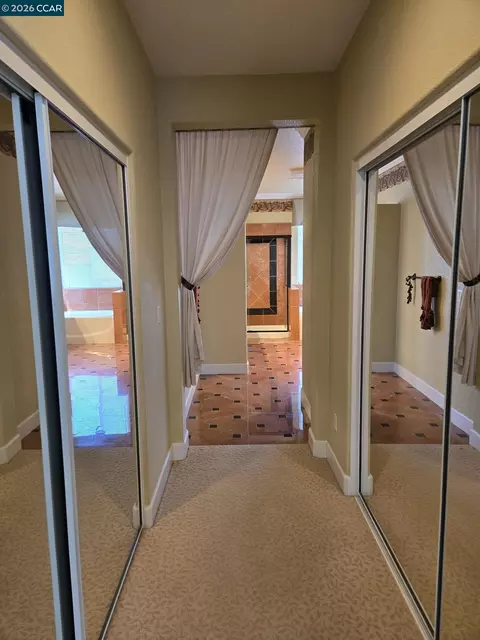 Entry Way - 505 Jane Ln, Oakley, CA 94561 photo 2 of 2