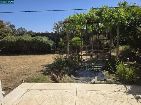 Exterior - 505 Jane Ln, Oakley, CA 94561 photo 4 of 4