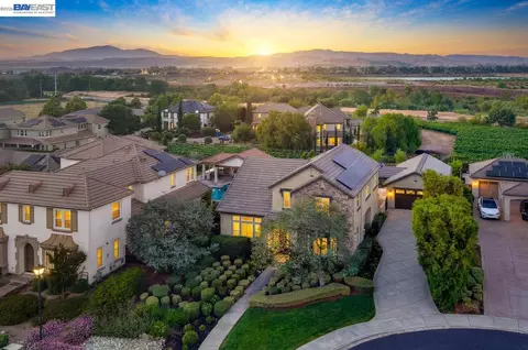 1124 Finch Pl, Pleasanton, CA 94566