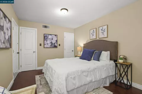 Bedroom - 205 Summit Rd, Walnut Creek, CA 94598 photo 7 of 8