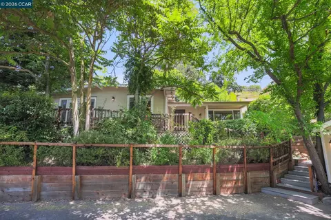 Exterior - 205 Summit Rd, Walnut Creek, CA 94598 photo 1 of 12