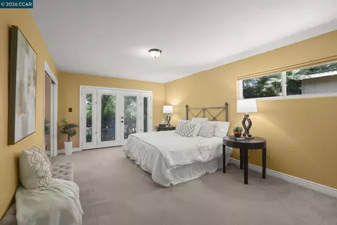 Bedroom - 205 Summit Rd, Walnut Creek, CA 94598 photo 3 of 8