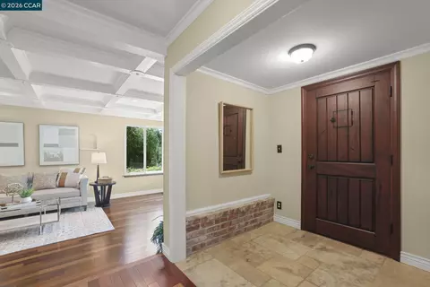 Entry Way - 205 Summit Rd, Walnut Creek, CA 94598 photo 1 of 1