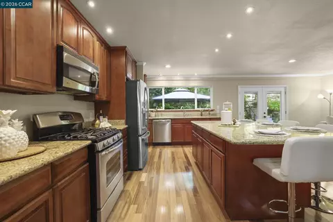 Kitchen - 205 Summit Rd, Walnut Creek, CA 94598 photo 2 of 4
