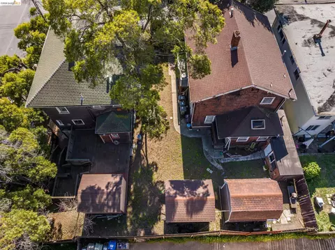 View/Area - 738 E 19th St, Oakland, CA 94606 photo 1 of 4