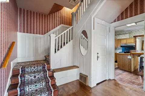 Entry Way - 746 E 19th St, Oakland, CA 94606 photo 1 of 1