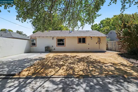 Exterior - 1023 Caldwell Ave, Vallejo, CA 94591 photo 7 of 7
