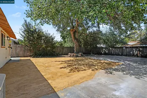 Exterior - 1023 Caldwell Ave, Vallejo, CA 94591 photo 5 of 7
