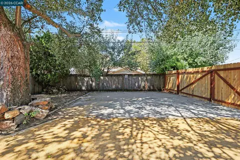Exterior - 1023 Caldwell Ave, Vallejo, CA 94591 photo 6 of 7