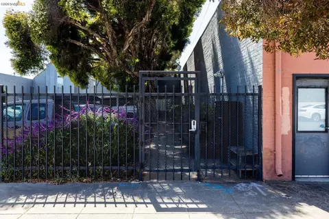 Exterior - 1450 4th St #5, Berkeley, CA 94710 photo 1 of 4
