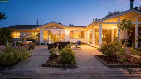 Exterior - 61 Sullivan Dr, Moraga, CA 94556 photo 2 of 26