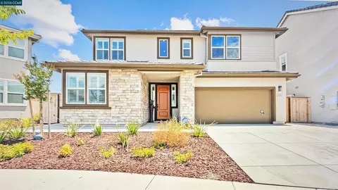 2063 Gravel Bar Way, Sacramento, CA 95832