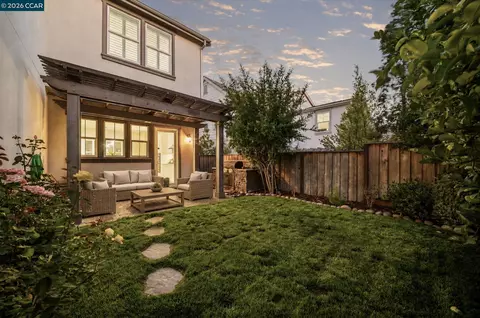 Exterior - 4266 Sunset View Dr, Dublin, CA 94568 photo 5 of 6