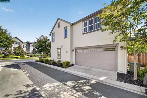 Exterior - 4266 Sunset View Dr, Dublin, CA 94568 photo 3 of 6