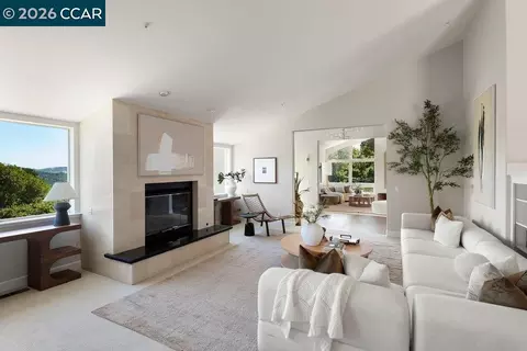 Living - 9 Northridge Ln, Lafayette, CA 94549 photo 2 of 4