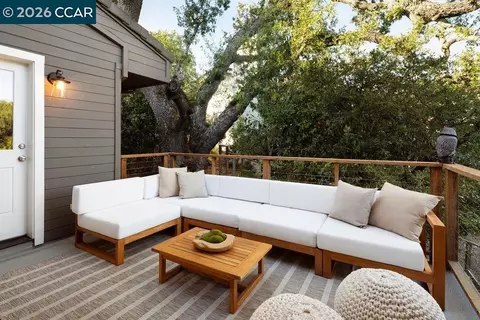 Exterior - 9 Northridge Ln, Lafayette, CA 94549 photo 8 of 9